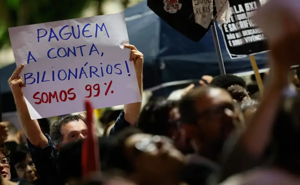 Manifestação pelo fim da escala de trabalho 6 x 1 e pela taxação dos super-ricos,