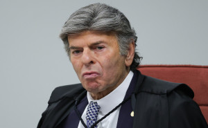 Fux quer criar “polo bolsonarista” no STF