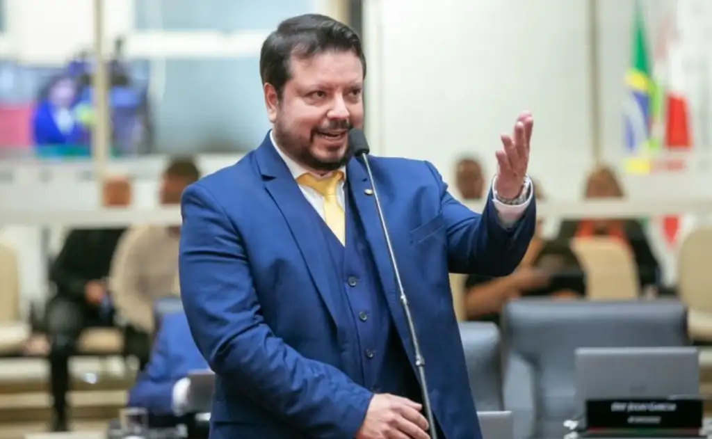 Alex Brasil