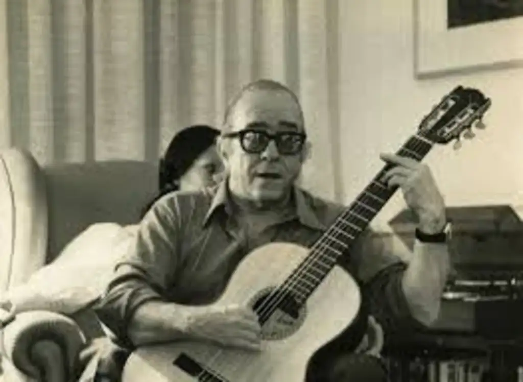 112 anos de Vinícius de Moraes: 5 obras para você conhecer a veia literária do músico que faz aniversário neste domingo (19)