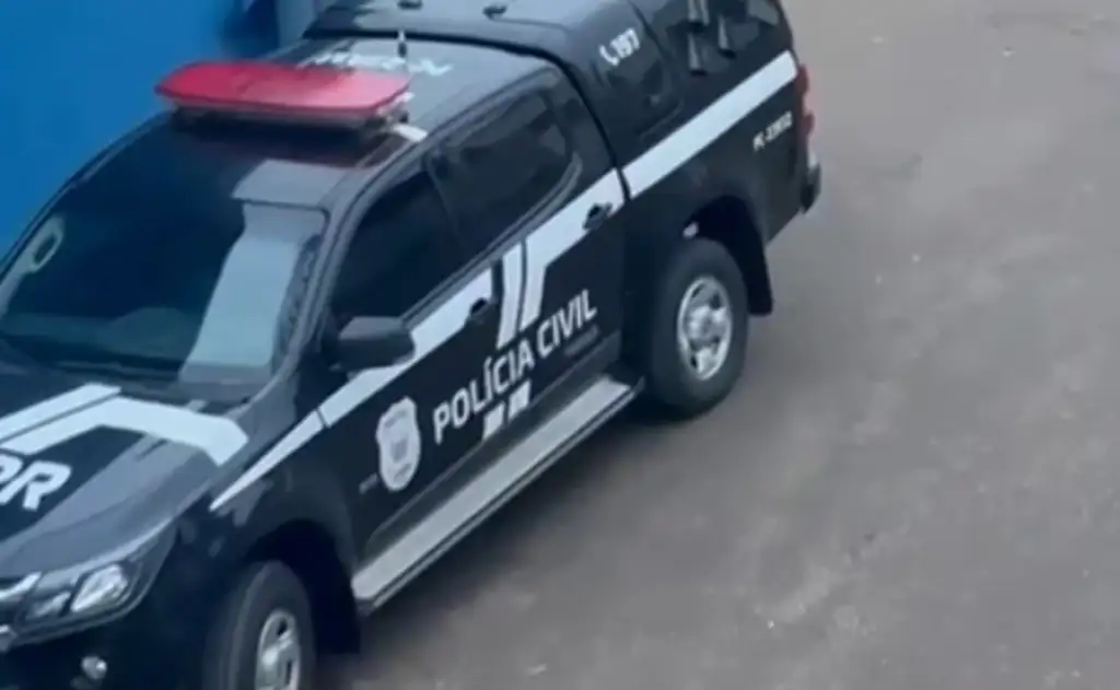 Polícia