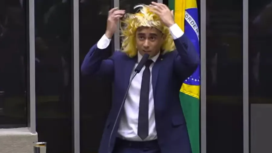 Juiz condena deputado Nikolas Ferreira a indenizar mulher transexual em R$ 40 mil por danos morais