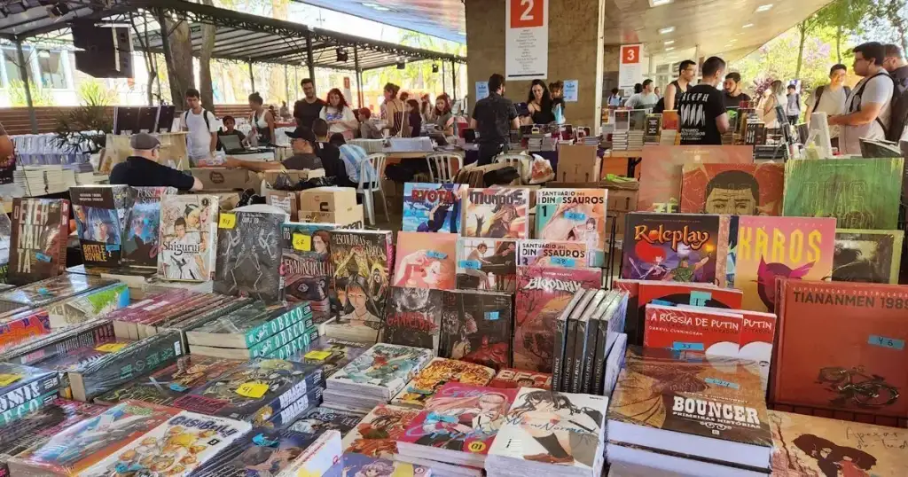 27ª Festa do Livro da USP expõe cerca de 250 mil títulos de mais de 220 editoras