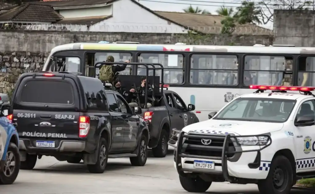 Operação Contenção